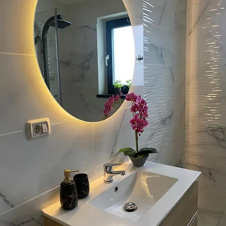 Kc Luxury * Braşov